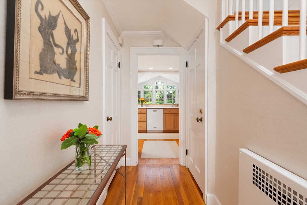 55 Hinckley Road Newton, MA 02468 - Photo 4 of 36 Gallery Image 4