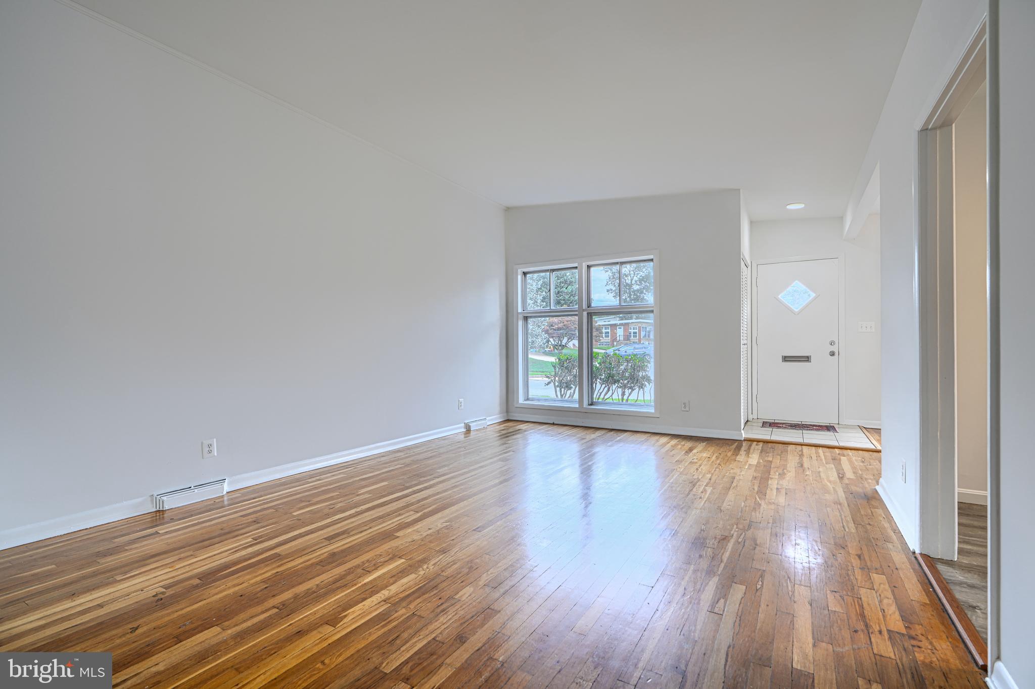 2421 Forest Green Road Baltimore, MD 21209 - Photo 10 of 41 Gallery Image 10