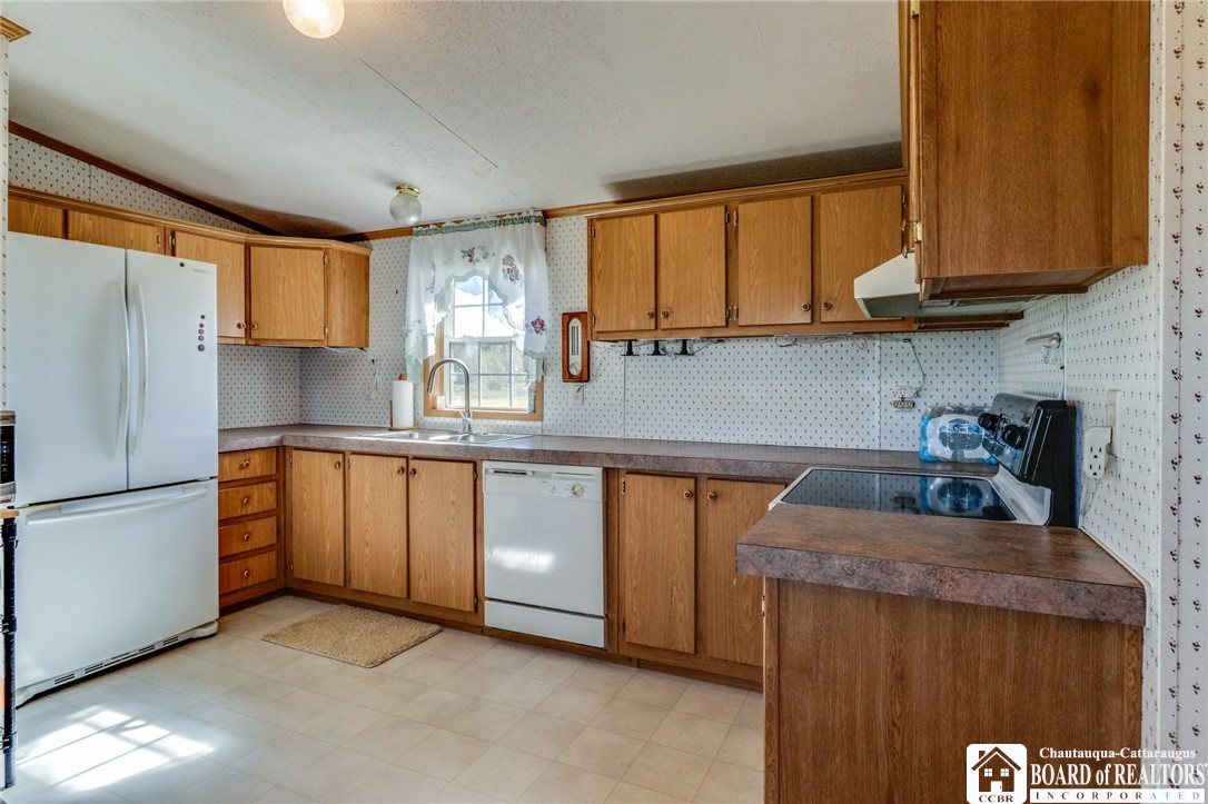 293 Bray Road Freedom, NY 14009 - Photo 2 of 34