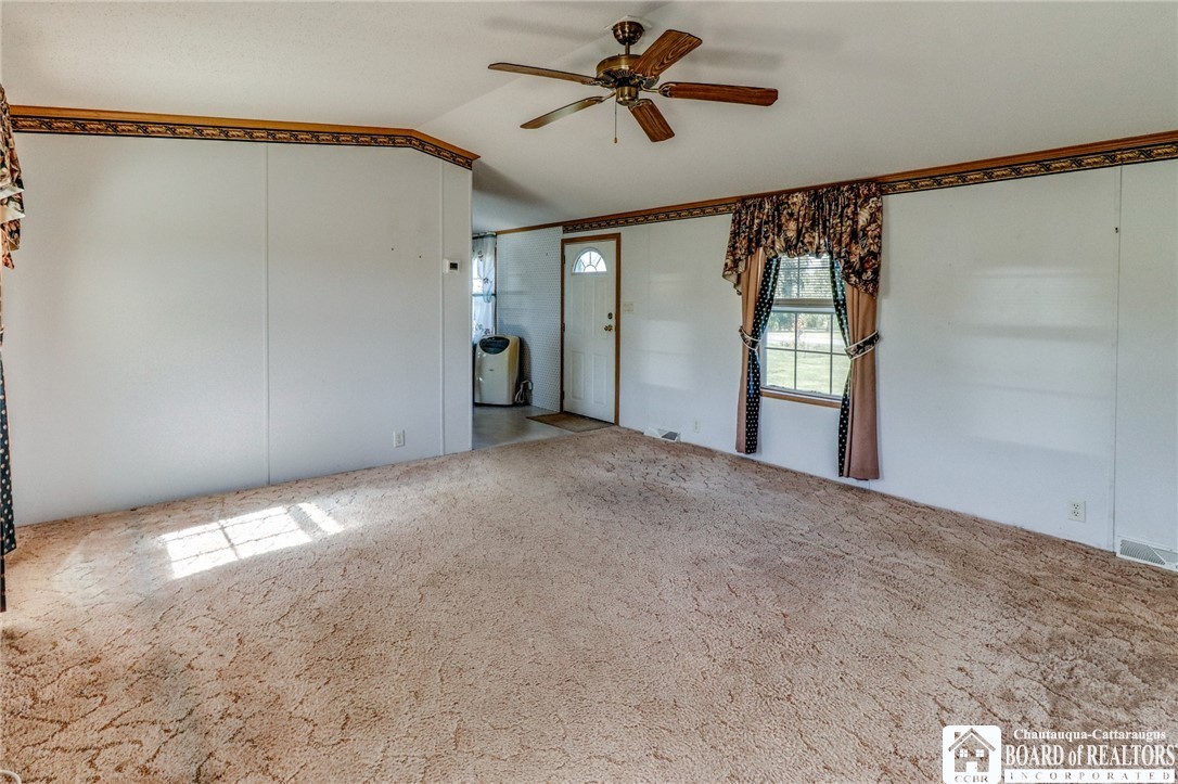 293 Bray Road Freedom, NY 14009 - Photo 7 of 34