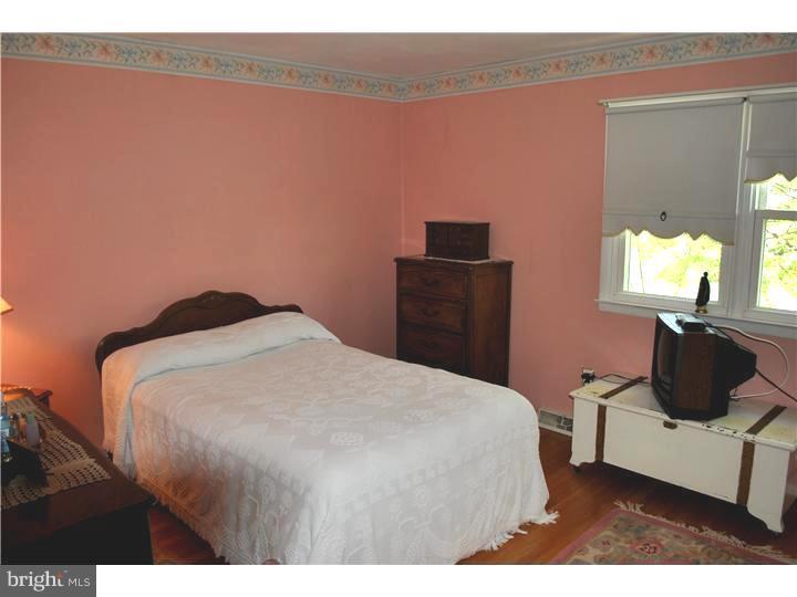 1036 Mearns Road Warminster, PA 18974 - Photo 14 of 20 Bedroom 2