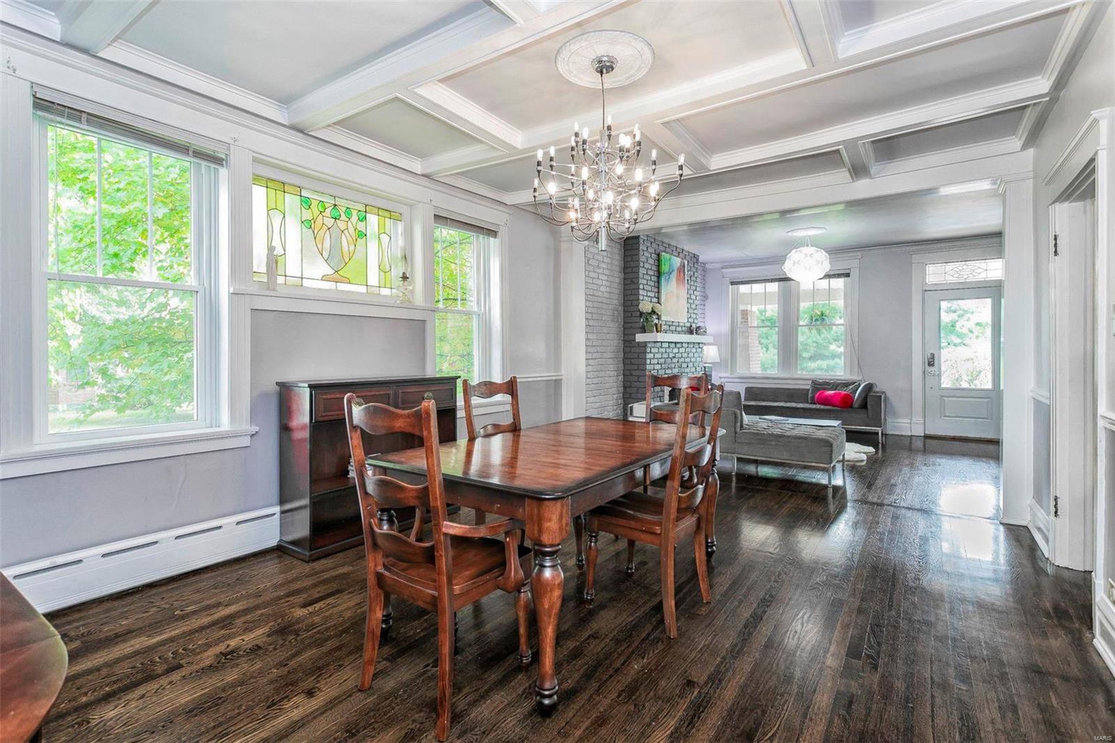7029 South Rock Hill Road St. Louis, MO 63123 - Photo 10 of 52 Gallery Image 10