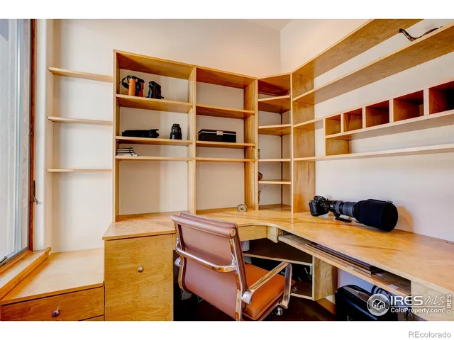 a view of a workspace