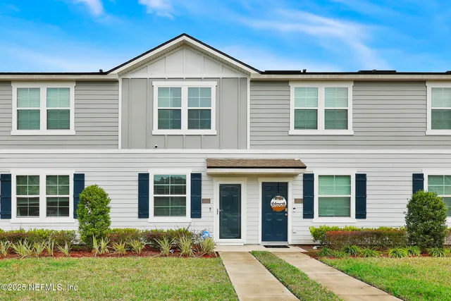 $195,000 | 575 Oakleaf Plantation Parkway, Unit 1502, Orange Park, FL 32065