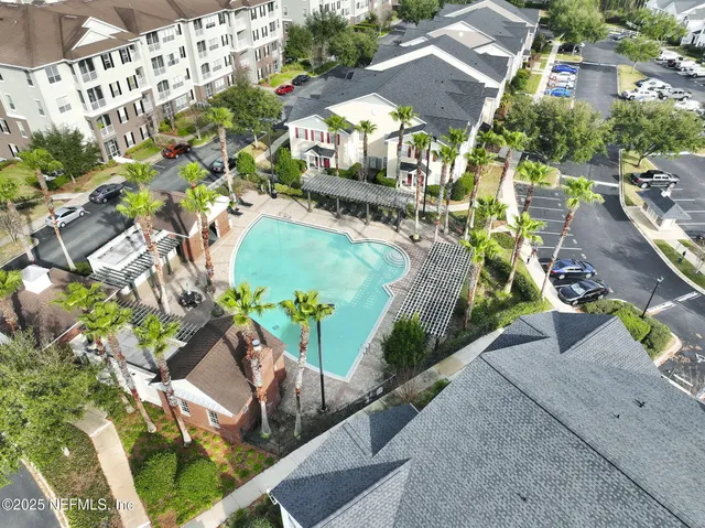 $195,000 | 575 Oakleaf Plantation Parkway, Unit 1502, Orange Park, FL 32065