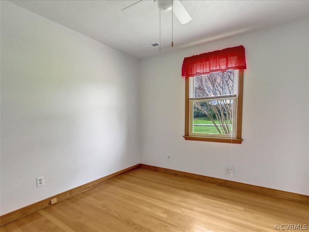 6881 Miller Road Richmond, VA 23231 - Photo 19 of 23 Bedroom 2.