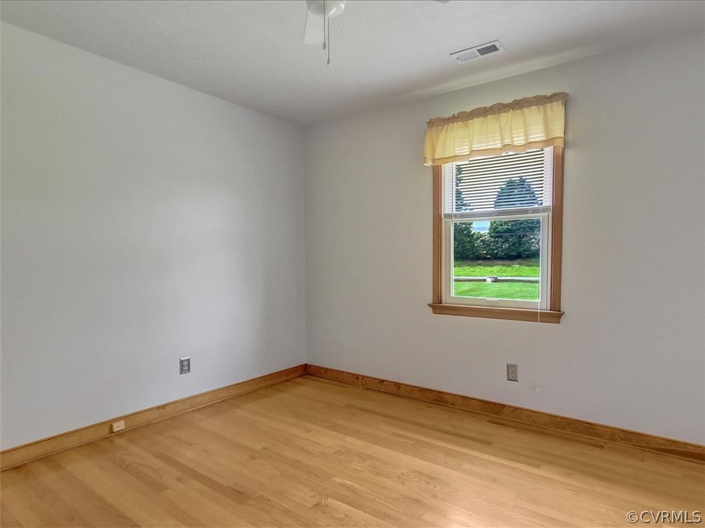 6881 Miller Road Richmond, VA 23231 - Photo 21 of 23 Bedroom 3