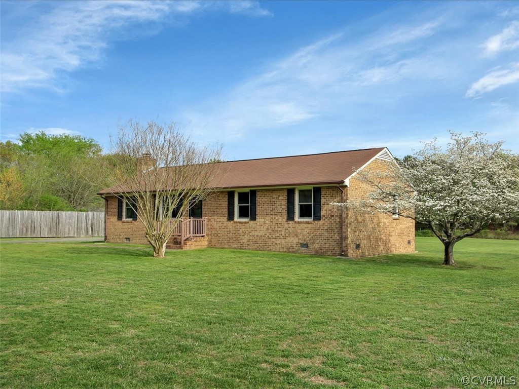 6881 Miller Road Richmond, VA 23231 - Photo 3 of 23 All brick home with Andersen replacement windows.