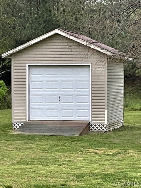 6881 Miller Road Richmond, VA 23231 - Photo 8 of 23 Additional large storage shed for your lawn equipm