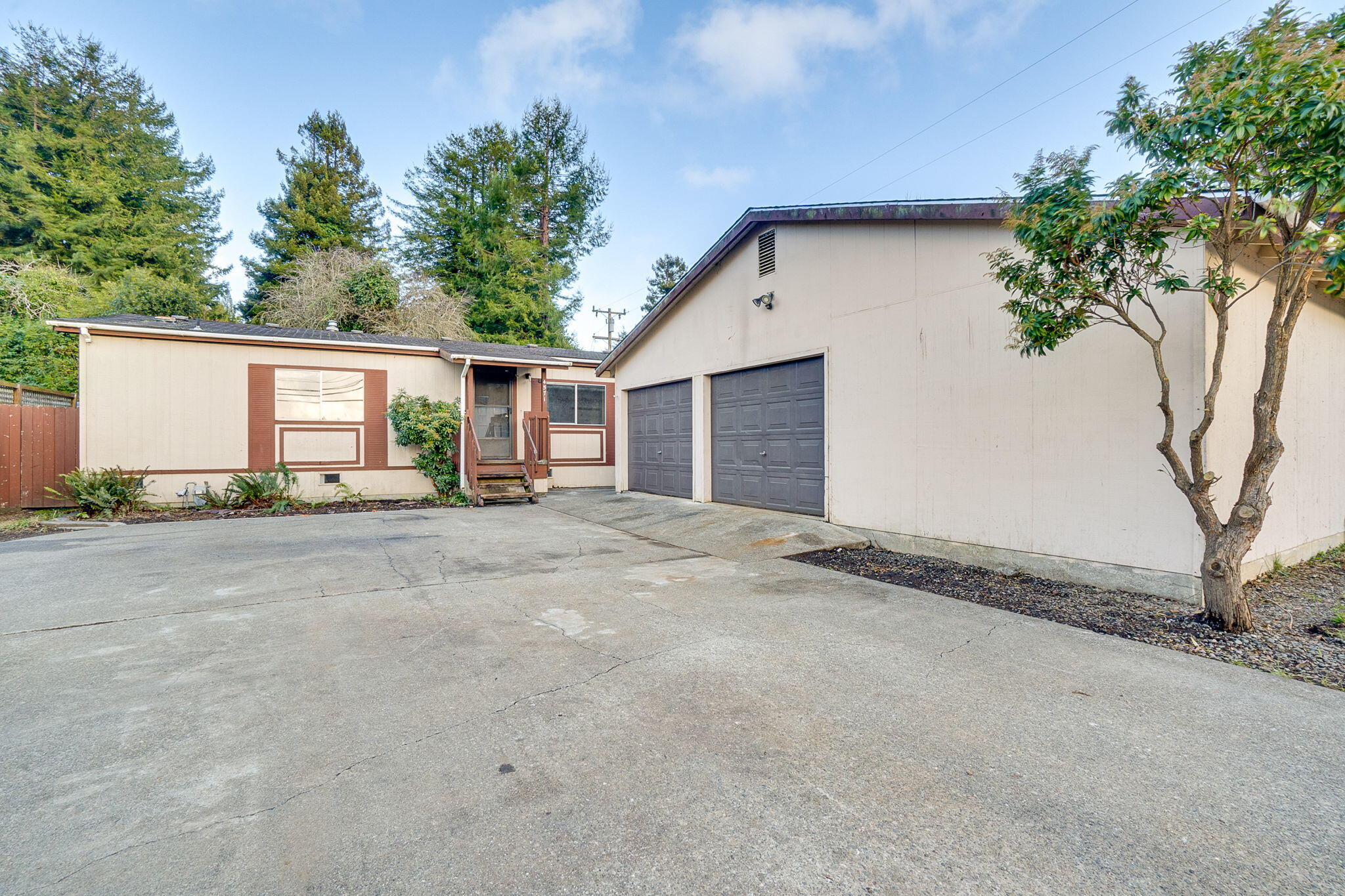 4571 Campton Road Eureka, CA 95503 - Photo 1 of 1 1-web-or-mls-DSC07418HDR