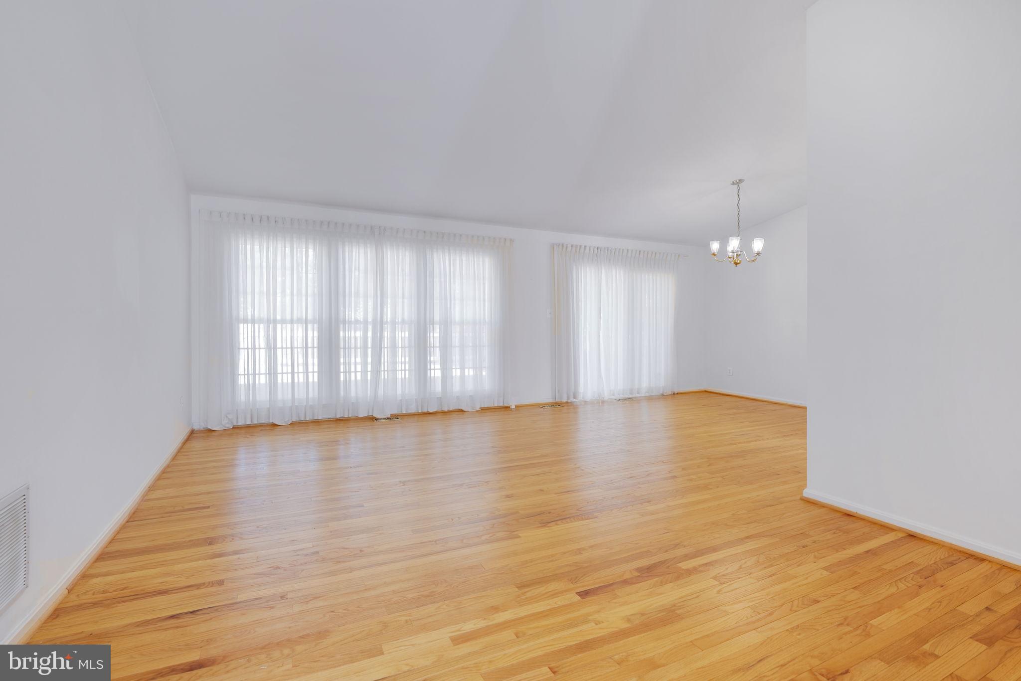 8702 Arley Drive Springfield, VA 22153 - Photo 14 of 45