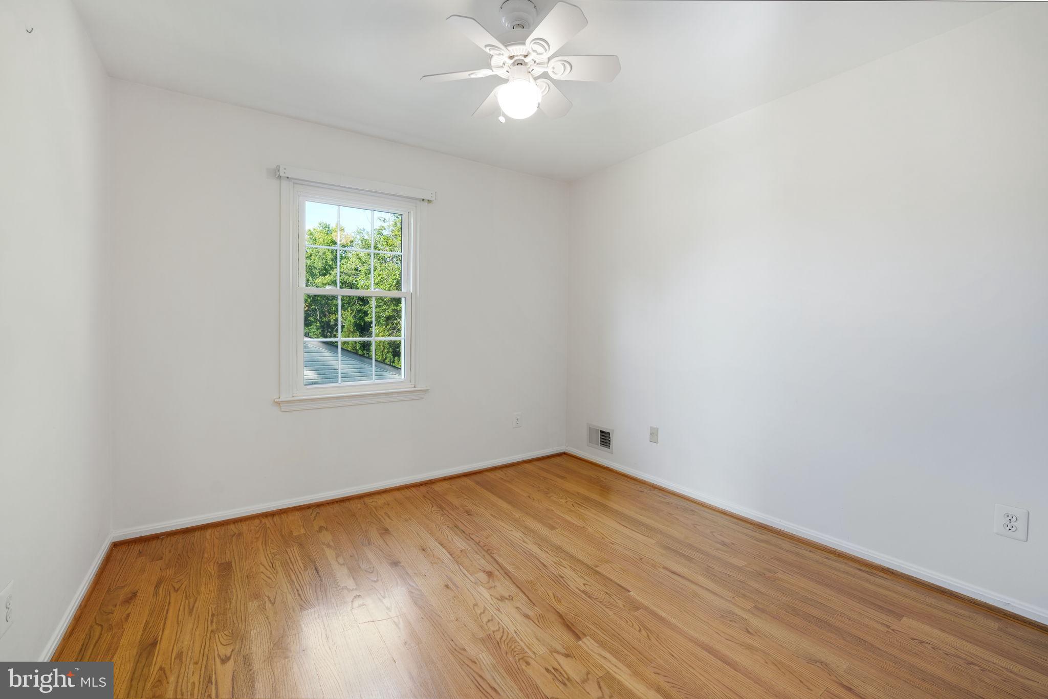 8702 Arley Drive Springfield, VA 22153 - Photo 32 of 45