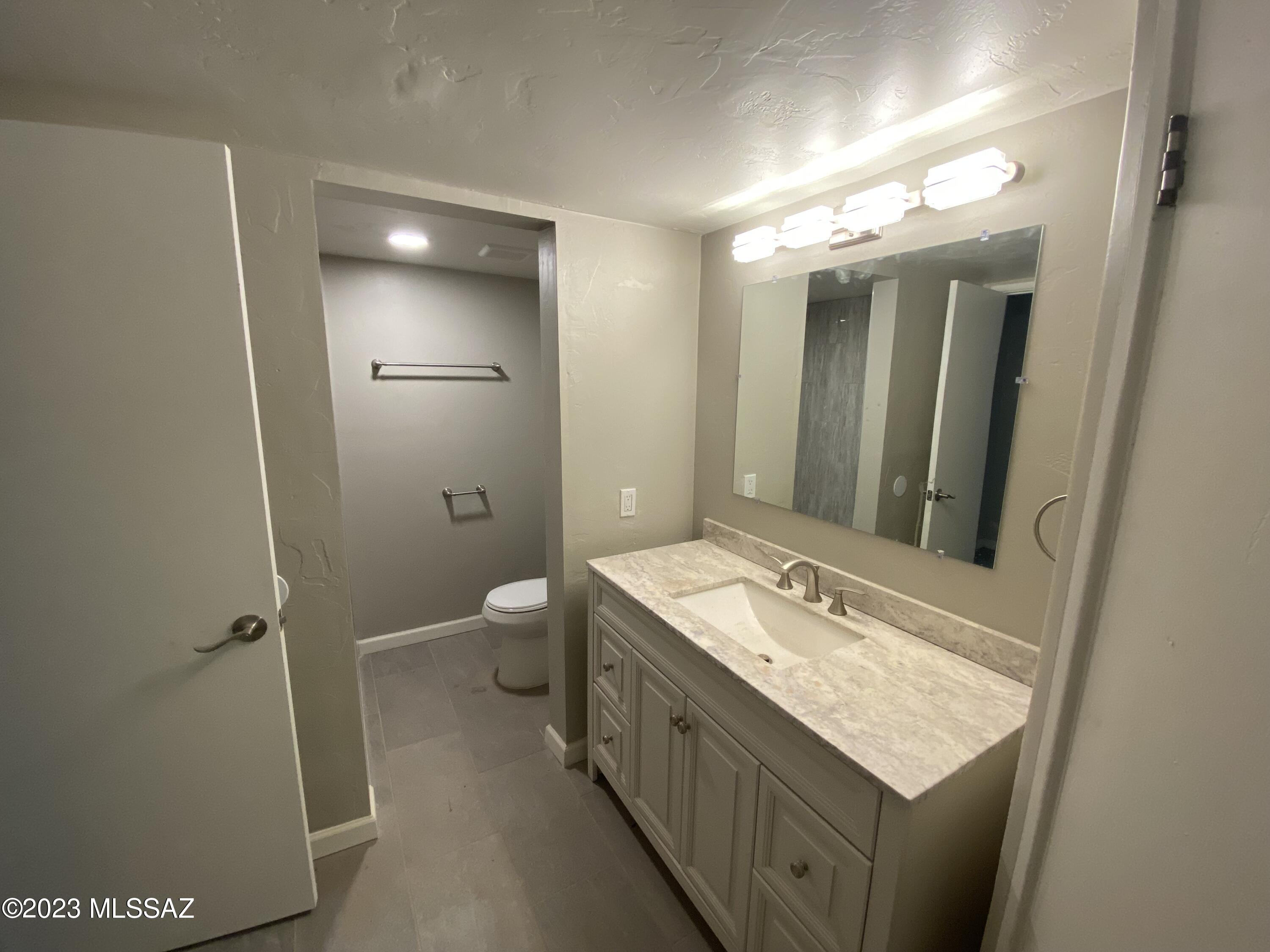 902 North Richey Boulevard, Unit 902 Tucson, AZ 85716 - Photo 7 of 16 IMG_6074