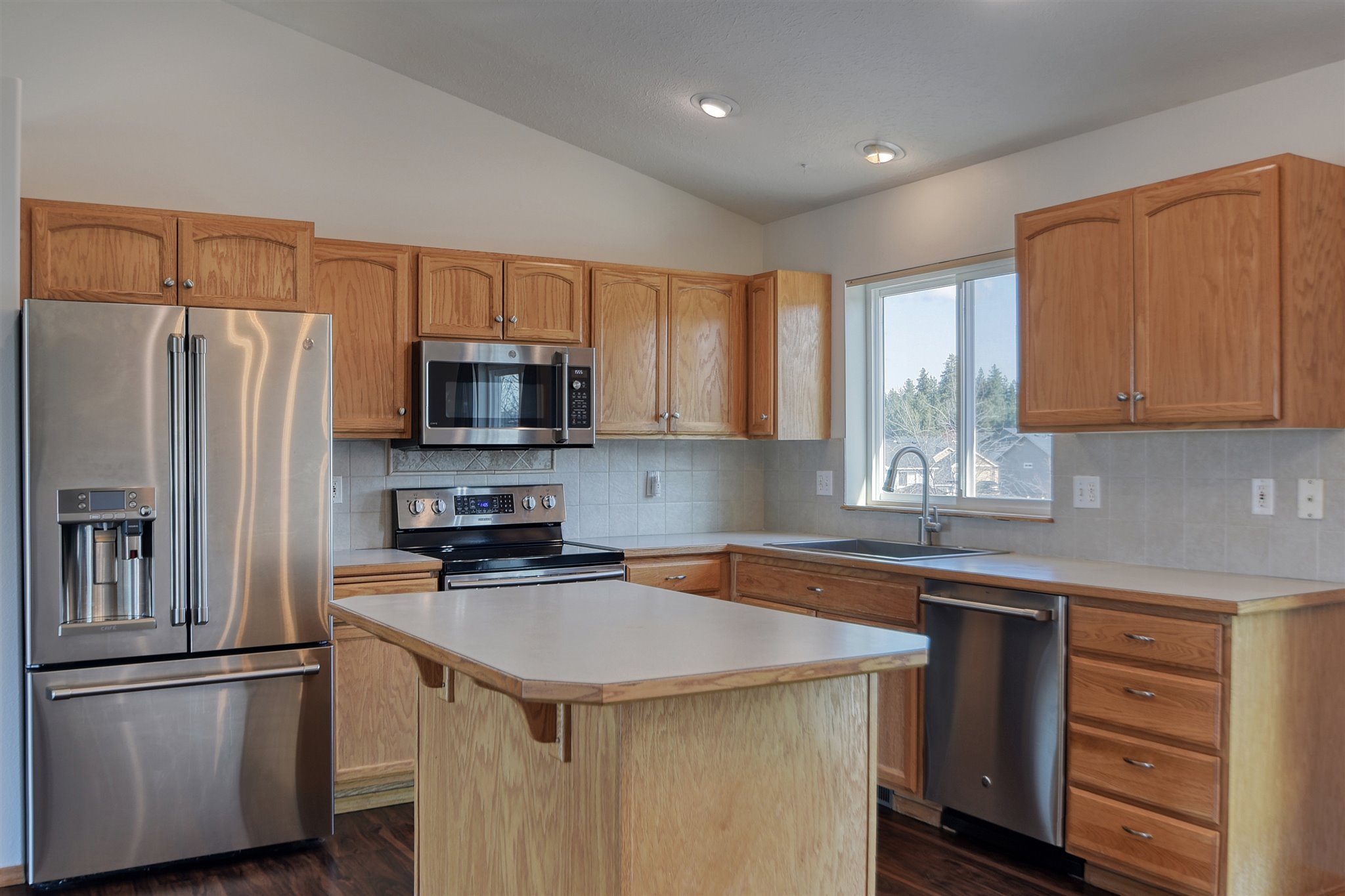 18014 Astor Court Colbert, WA 99005 - Photo 3 of 31 Gallery Image 3