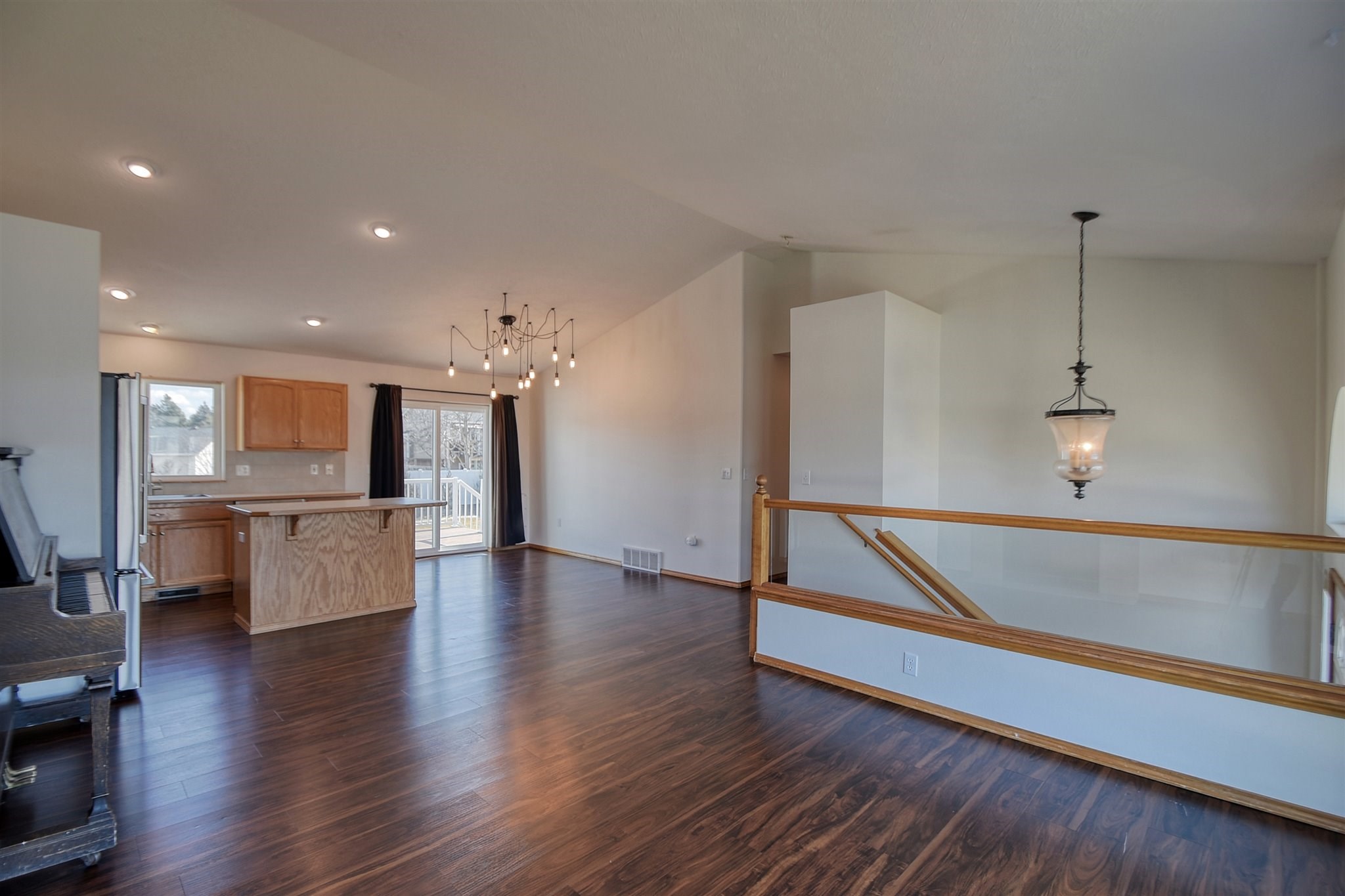 18014 Astor Court Colbert, WA 99005 - Photo 8 of 31 Gallery Image 8