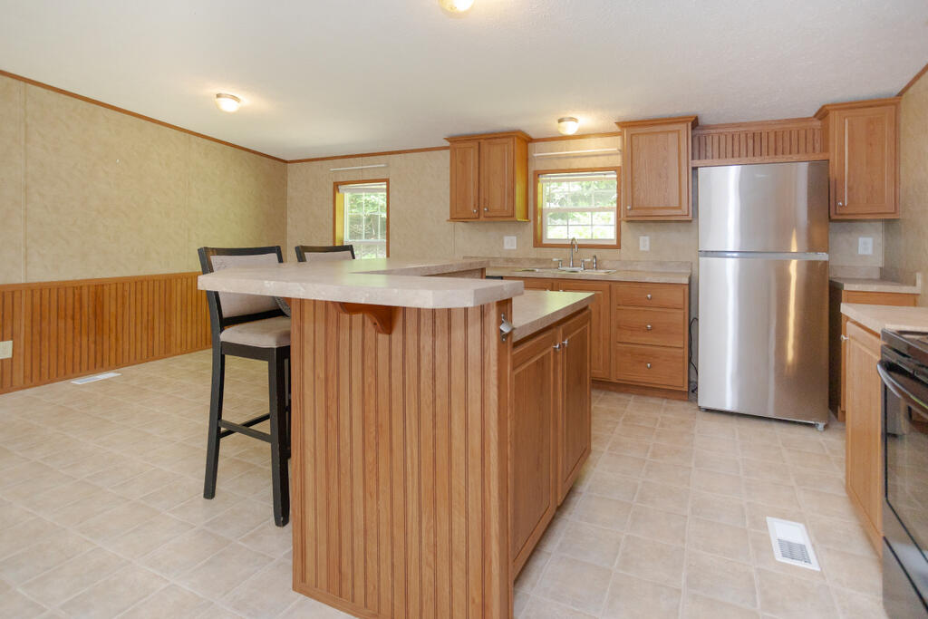 72 Fayette Corner Road Kents Hill, ME 04349 - Photo 6 of 62 taylor-kaminsky-photo-48