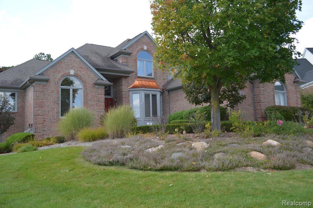 1408 Pebble Ridge Drive Rochester, MI 48307 - Photo 2 of 69 DSC_0160.jpg