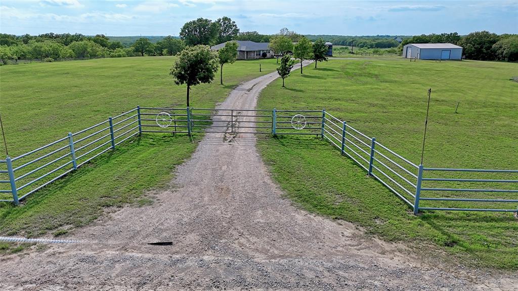 4316 Leona Road Bowie, TX 76230 - Photo 26 of 36
