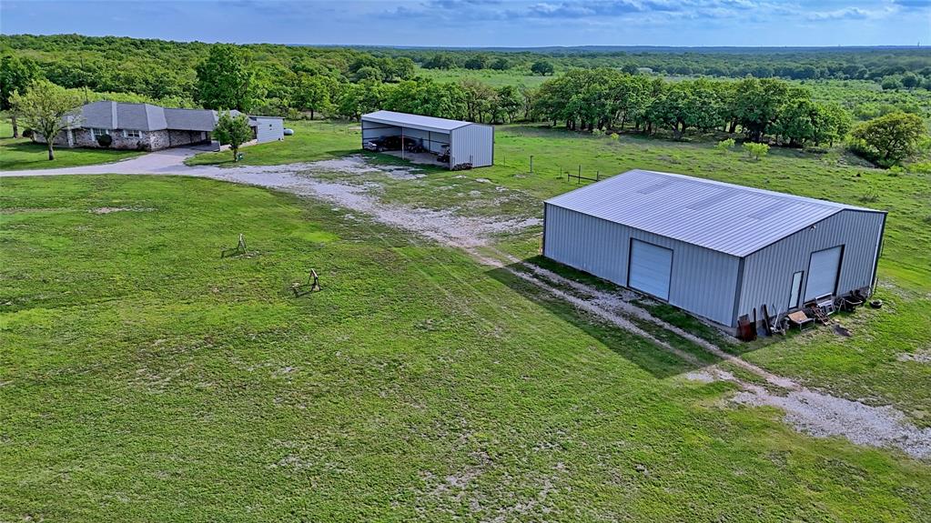 4316 Leona Road Bowie, TX 76230 - Photo 28 of 36