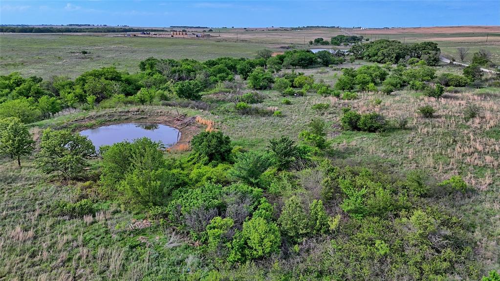 4316 Leona Road Bowie, TX 76230 - Photo 32 of 36