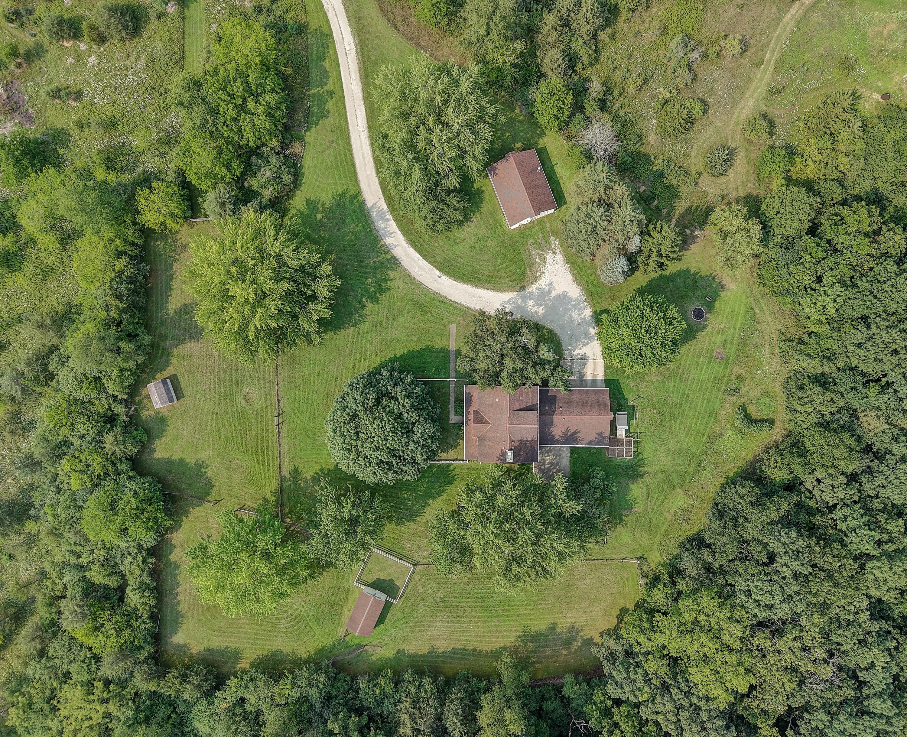 324 South Sawyer Road Summit, WI 53066 - Photo 6 of 48 Aerial View