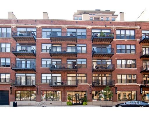 375 West Erie Street, Unit 301 Chicago, IL 60654 - Photo 1 of 1