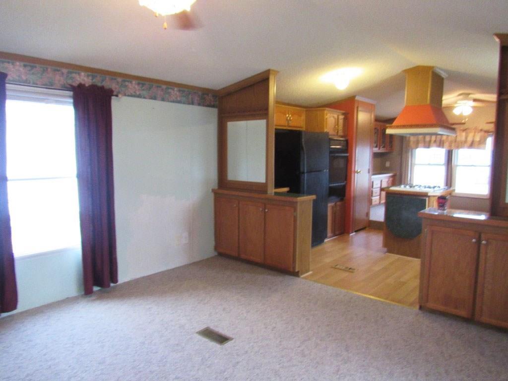666 Finson Road, Unit 184 Bangor, ME 04401 - Photo 6 of 32 Photo