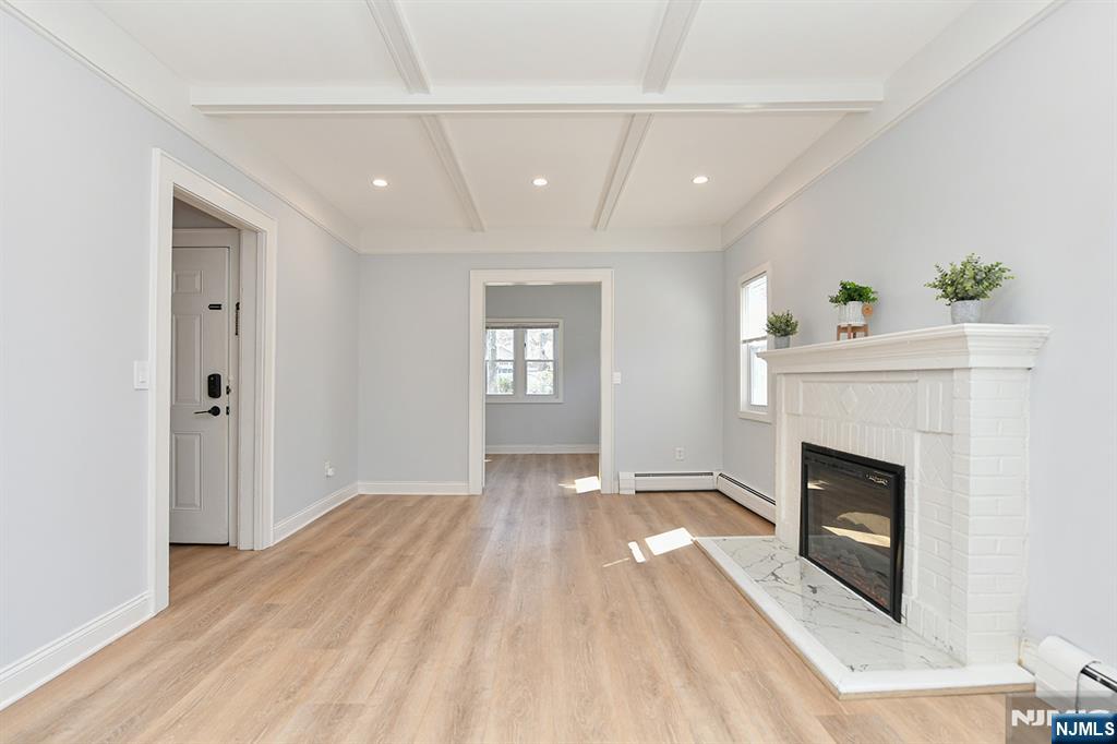 420 Carmita Avenue, Unit 1 Rutherford, NJ 07070 - Photo 4 of 25