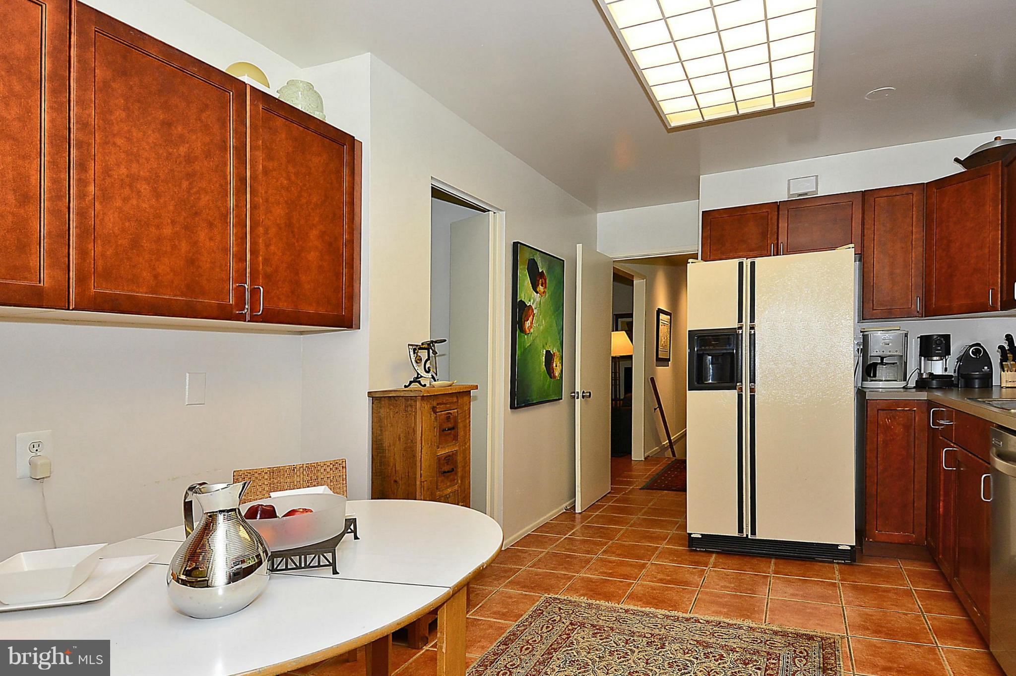 8312 Fenway Road Bethesda, MD 20817 - Photo 8 of 16 Kitchen
