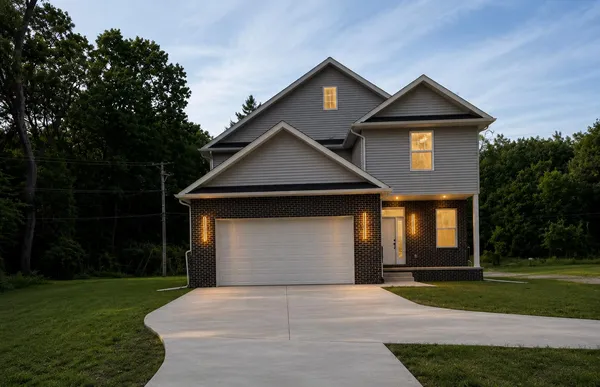 $567,999 | 35635 Joy Road, Westland, MI 48185