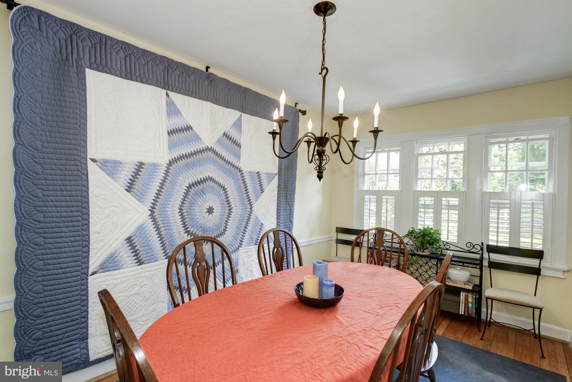 4418 Reservoir Road Northwest Washington, DC 20007 - Photo 5 of 24 Dining Room