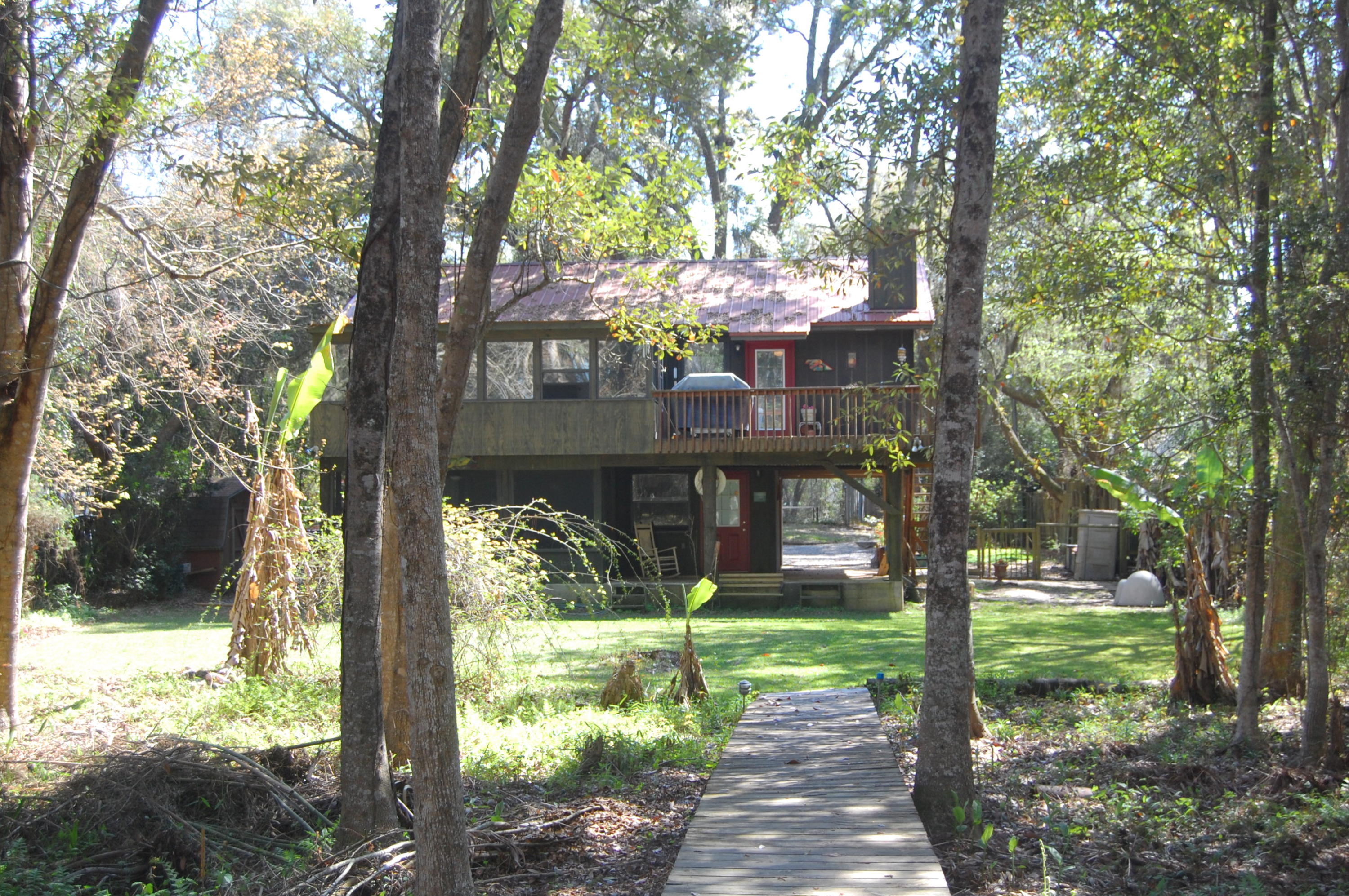 8438 Rynes Circle Navarre, FL 32566 - Photo 11 of 54 Gallery Image 11