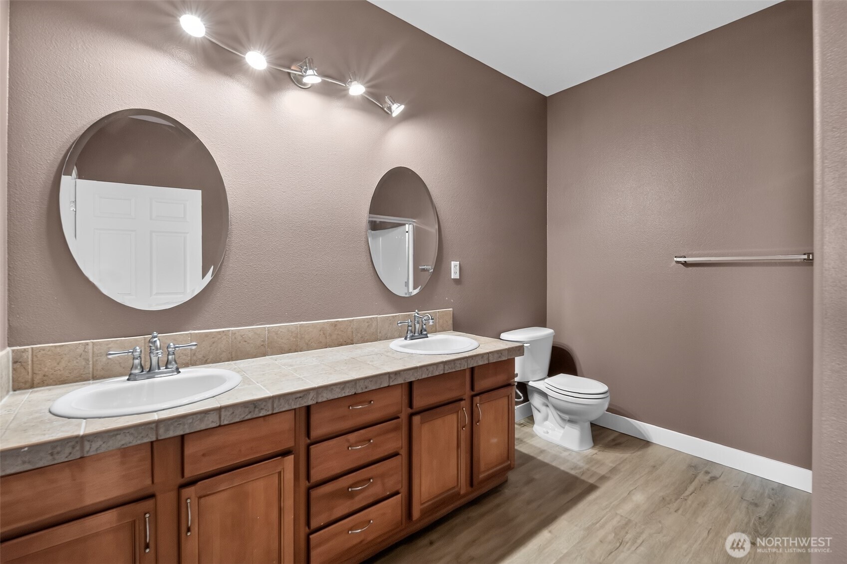 14915 38th Drive Southeast, Unit II3034 Bothell, WA 98012 - Photo 12 of 17