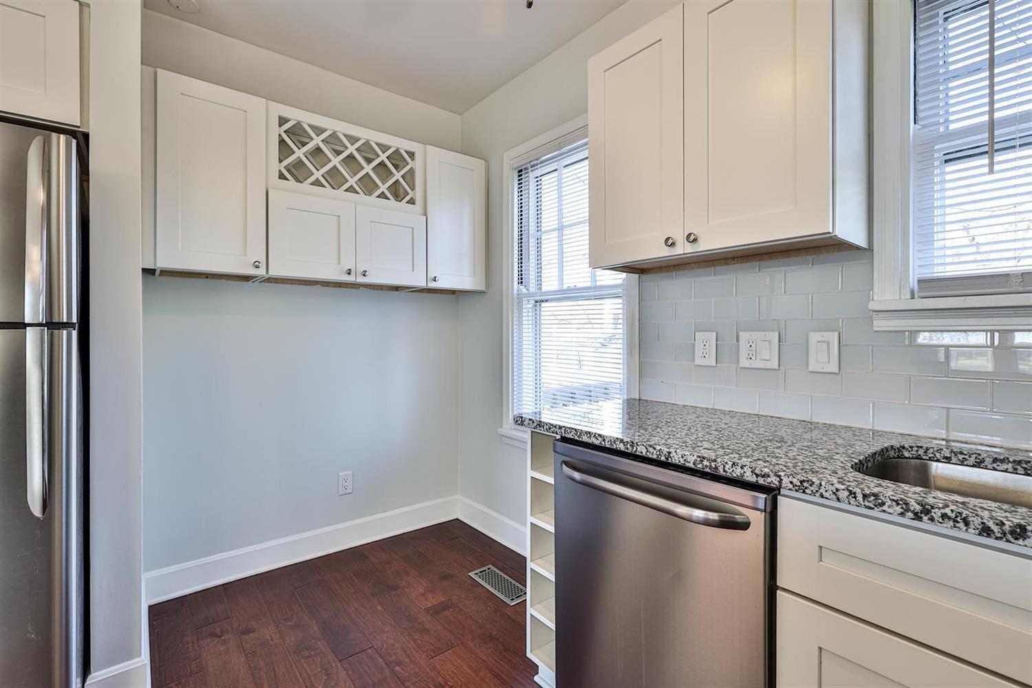 1181 Sutton Road Cincinnati, OH 45230 - Photo 13 of 34