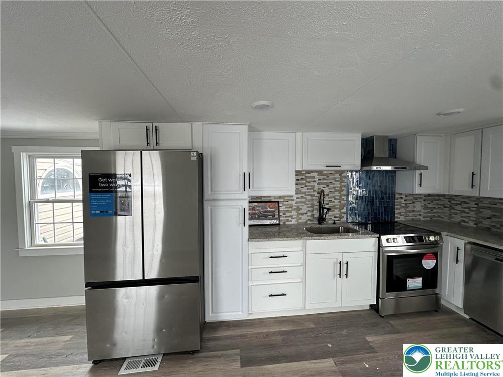 1190 Grange Road Lower Macungie Township, PA 18106 - Photo 4 of 18
