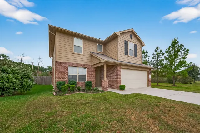 $2,450 | 23506 Umbrella Pine Drive, Tomball, TX 77375