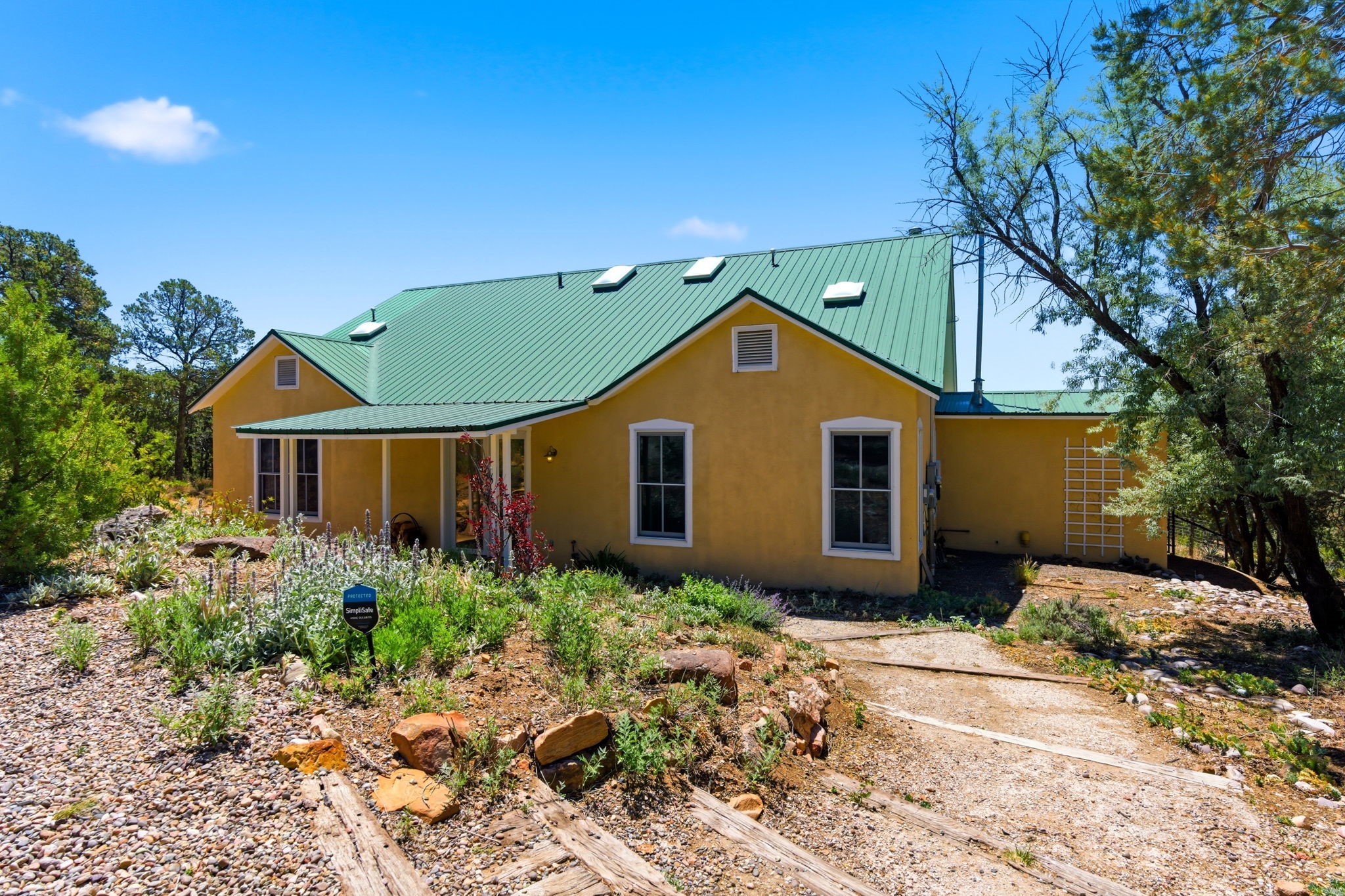 36 San Sebastian Road Santa Fe, NM 87505 - Photo 3 of 60 Main House