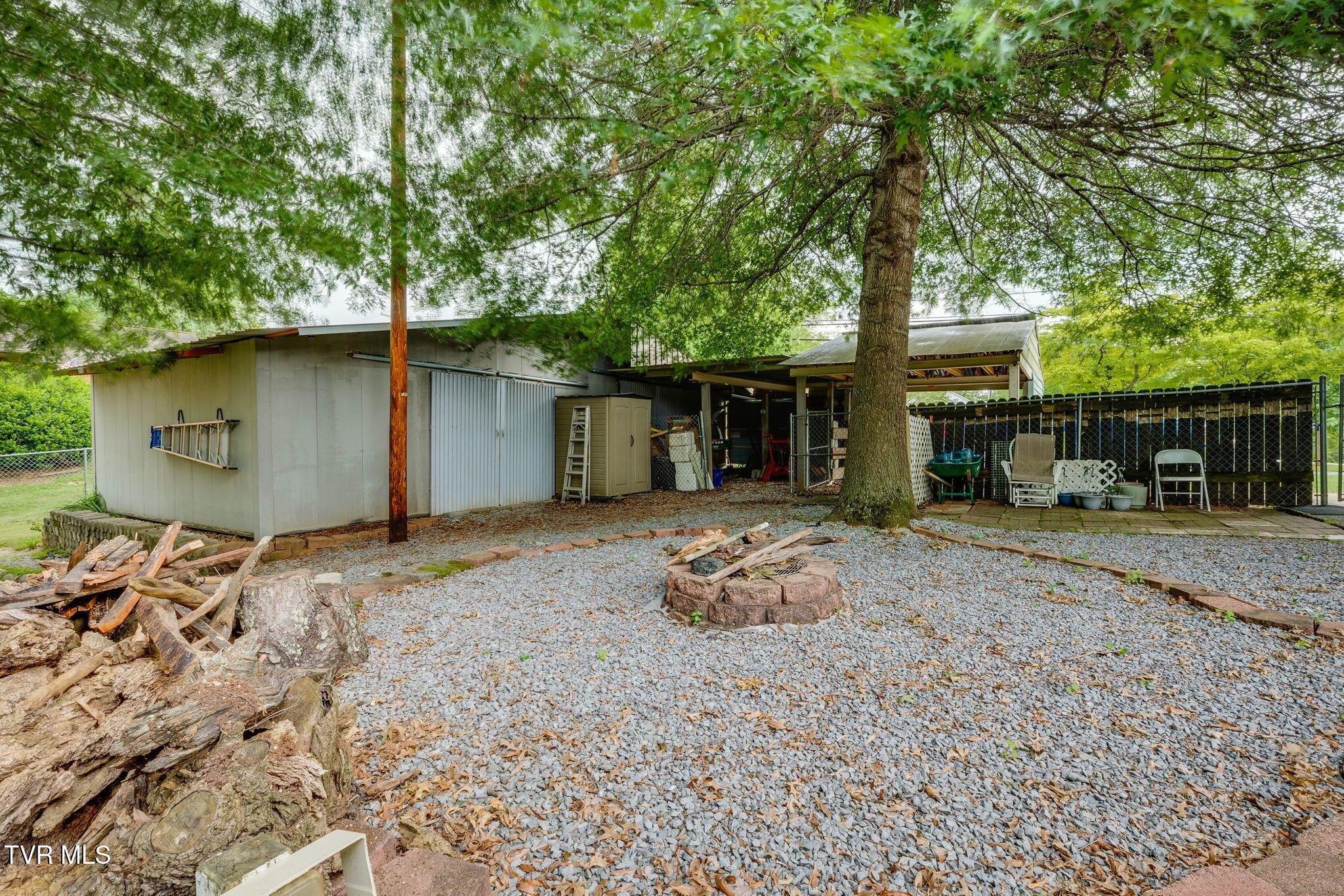 899 Huffine Road Johnson City, TN 37604 - Photo 35 of 41 038