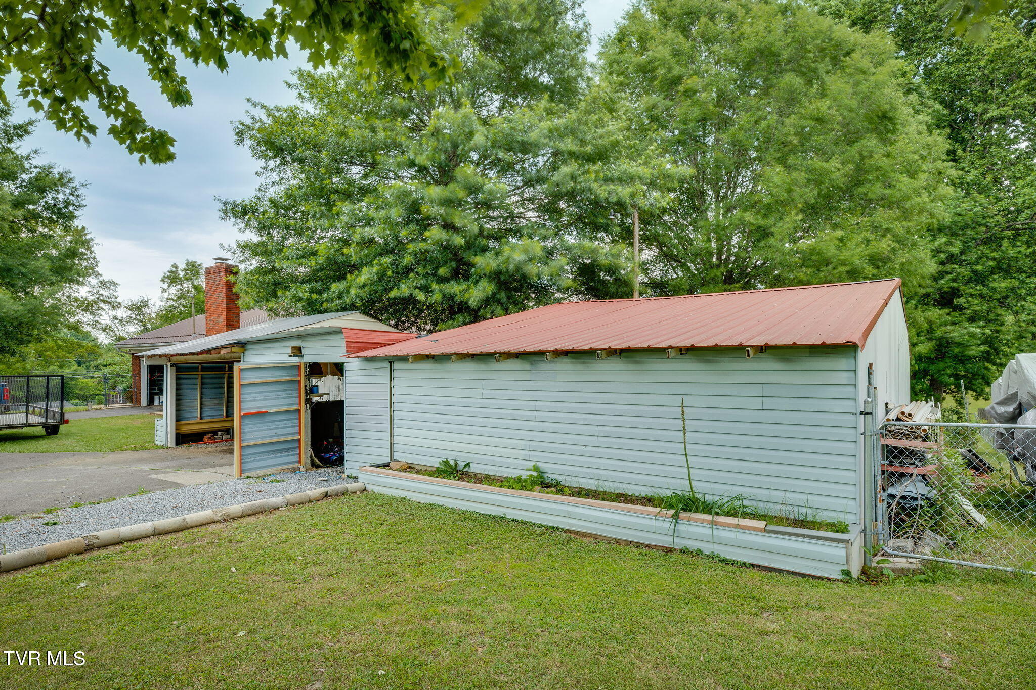 899 Huffine Road Johnson City, TN 37604 - Photo 36 of 41 039