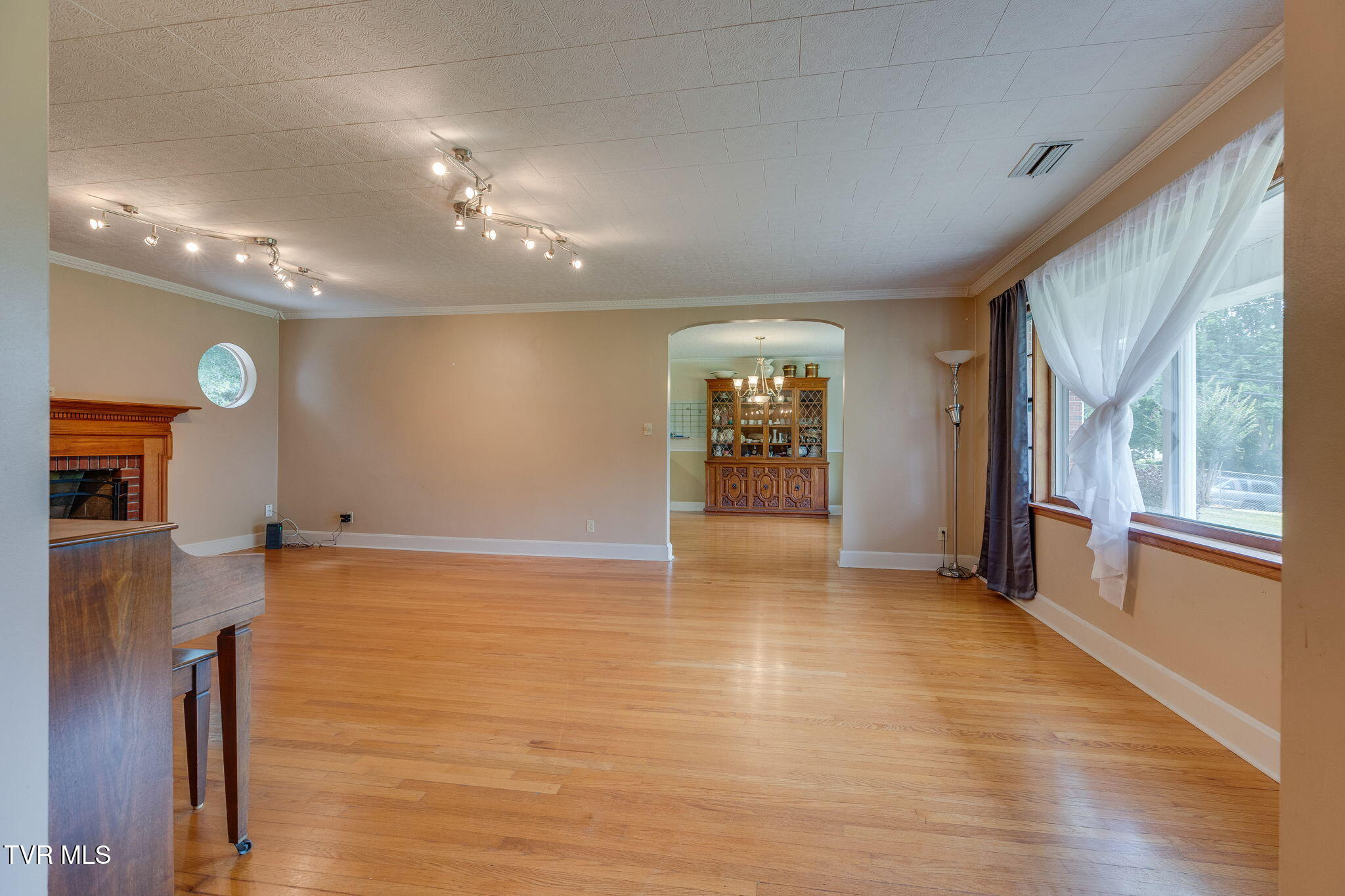 899 Huffine Road Johnson City, TN 37604 - Photo 6 of 41 006