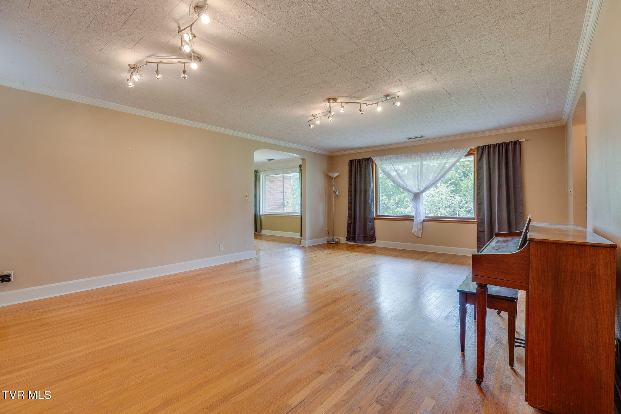 899 Huffine Road Johnson City, TN 37604 - Photo 8 of 41 008