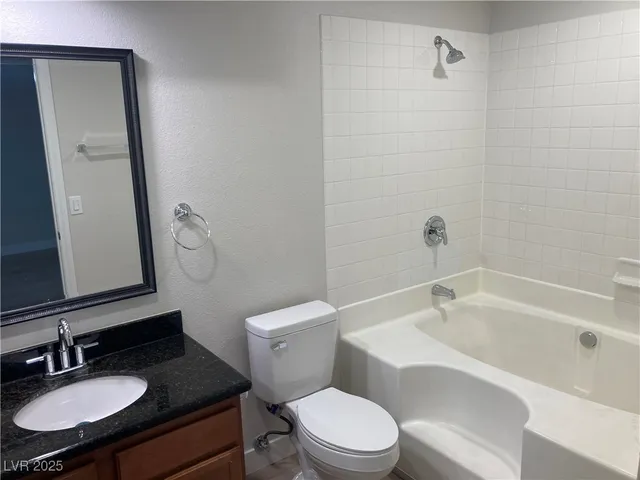$1,550 | 3145 East Flamingo Road, Unit 1054, Las Vegas, NV 89121