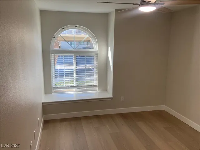 $1,550 | 3145 East Flamingo Road, Unit 1054, Las Vegas, NV 89121