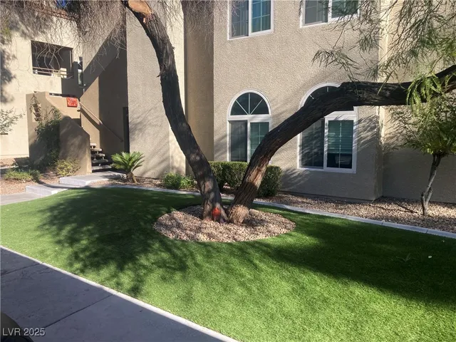 $1,550 | 3145 East Flamingo Road, Unit 1054, Las Vegas, NV 89121