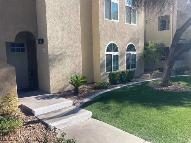 $1,550 | 3145 East Flamingo Road, Unit 1054, Las Vegas, NV 89121