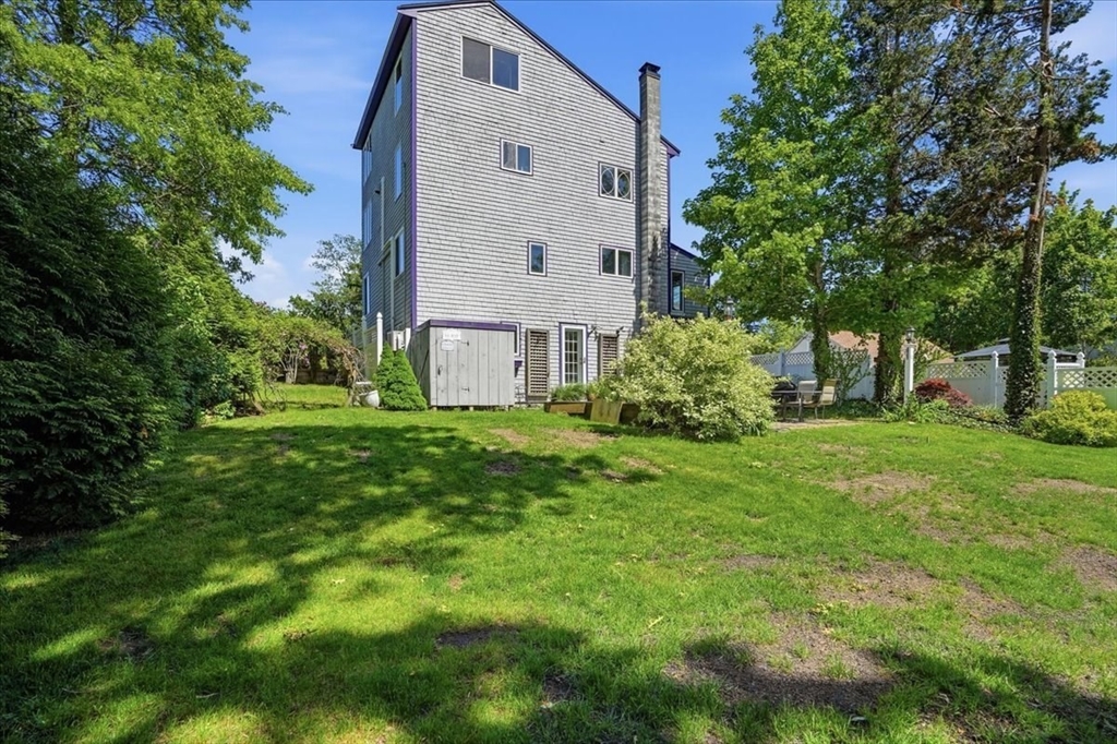 92 Lookout Point Road Plymouth, MA 02360 - Photo 12 of 42