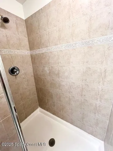 a bathroom with a tub