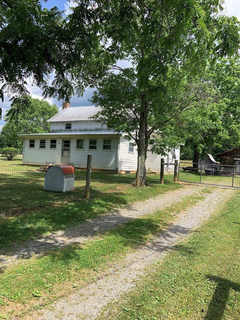 2303 Dry Road Speedwell, VA 24374 - Photo 1 of 49 Gallery Image 1