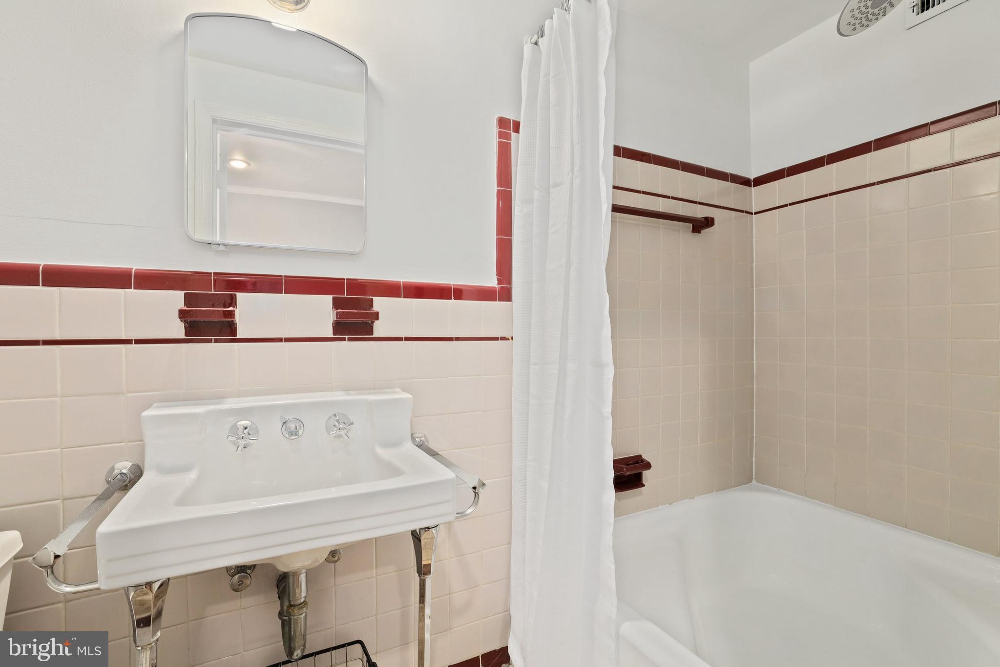 1626 Decatur Street Northwest Washington, DC 20011 - Photo 33 of 40 Gallery Image 33