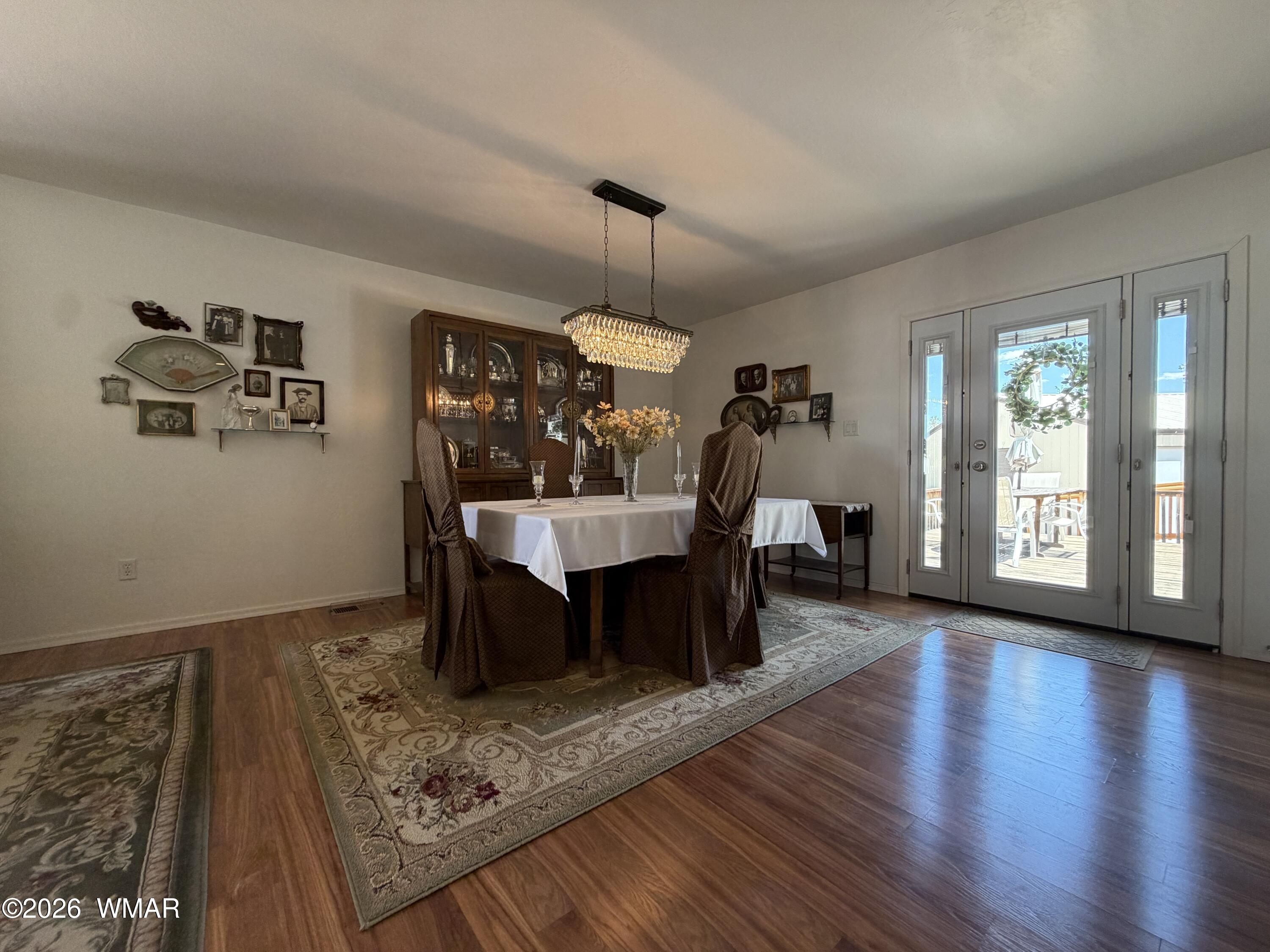 232 South Hopi Street Springerville, AZ 85938 - Photo 9 of 37 Formal Dining Room
